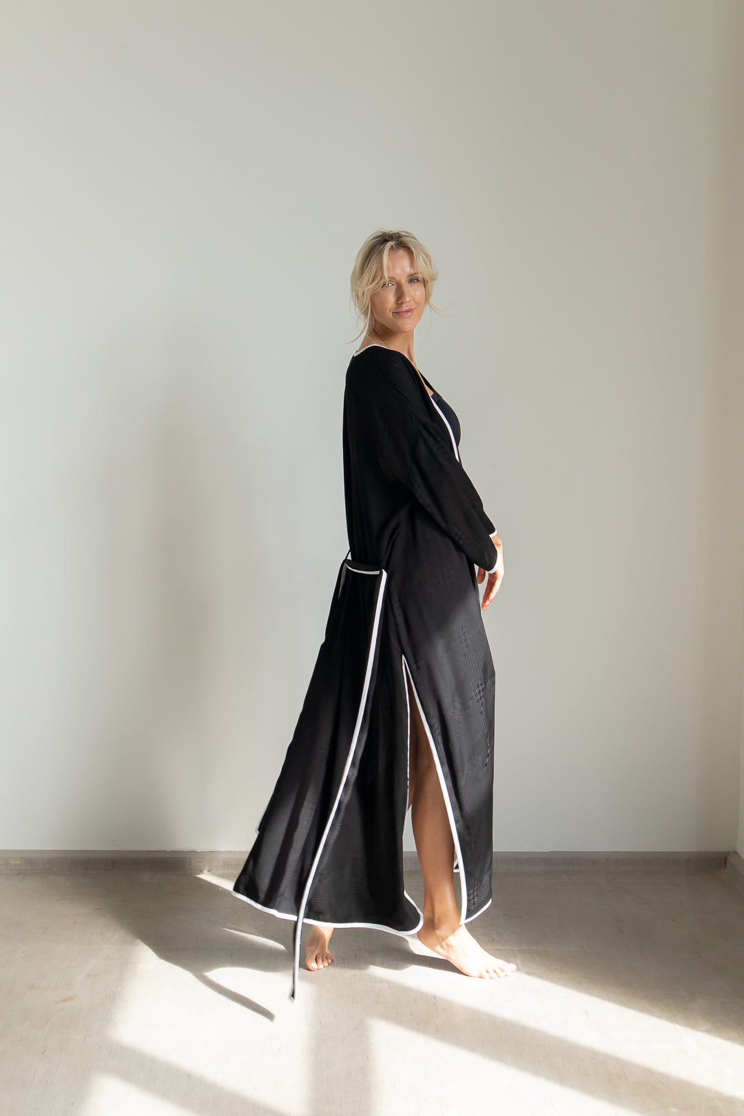 KIMONO BLACK