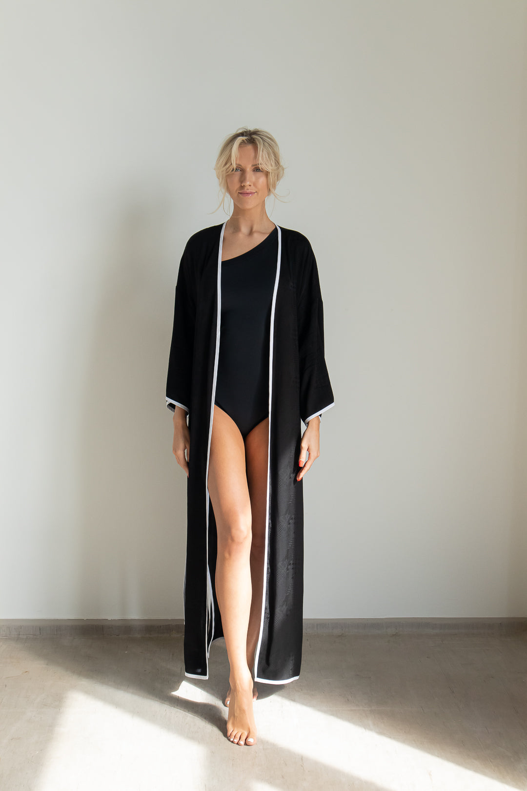 KIMONO BLACK
